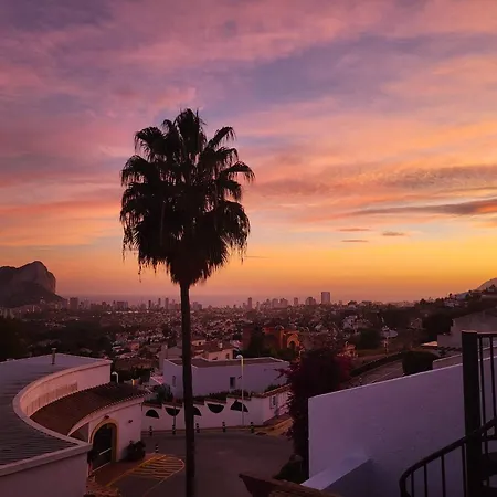 Casa Sunrise - Costa Blanca House With Rooftop, 5 Swimming Pools And Panoramic Sea- And Views At Penon De Ifach Apartment *