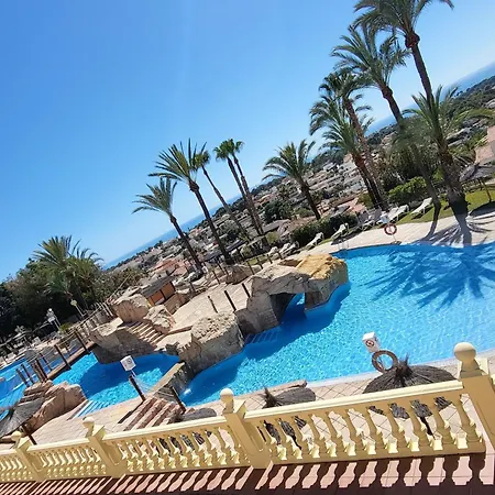 Apartment Casa Sunrise - Costa Blanca House With Rooftop, 5 Swimming Pools And Panoramic Sea- And Views At Penon De Ifach *