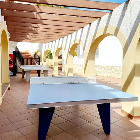 Casa Sunrise - Costa Blanca House With Rooftop, 5 Swimming Pools And Panoramic Sea- And Views At Penon De Ifach