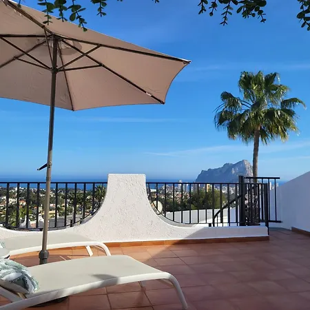 Casa Sunrise - Costa Blanca House With Rooftop, 5 Swimming Pools And Panoramic Sea- And Views At Penon De Ifach