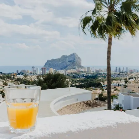 Apartment Casa Sunrise - Costa Blanca House With Rooftop, 5 Swimming Pools And Panoramic Sea- And Views At Penon De Ifach *